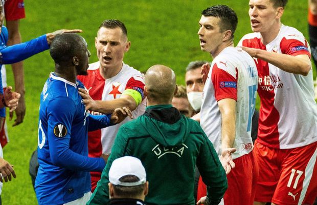 „Ești o nenorocită de maimuță, știi că ești!” » Colegul lui Ianis Hagi a dezvăluit abuzul șocant la care a fost supus