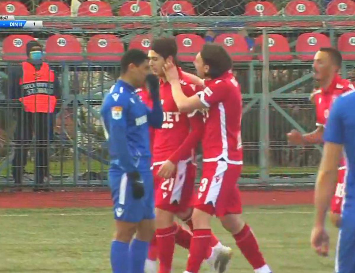 FOTO Fotbalistul pe care miza Contra, „dublă” de senzație la Dinamo 2: lovitură liberă în vinclu și exterior perfect