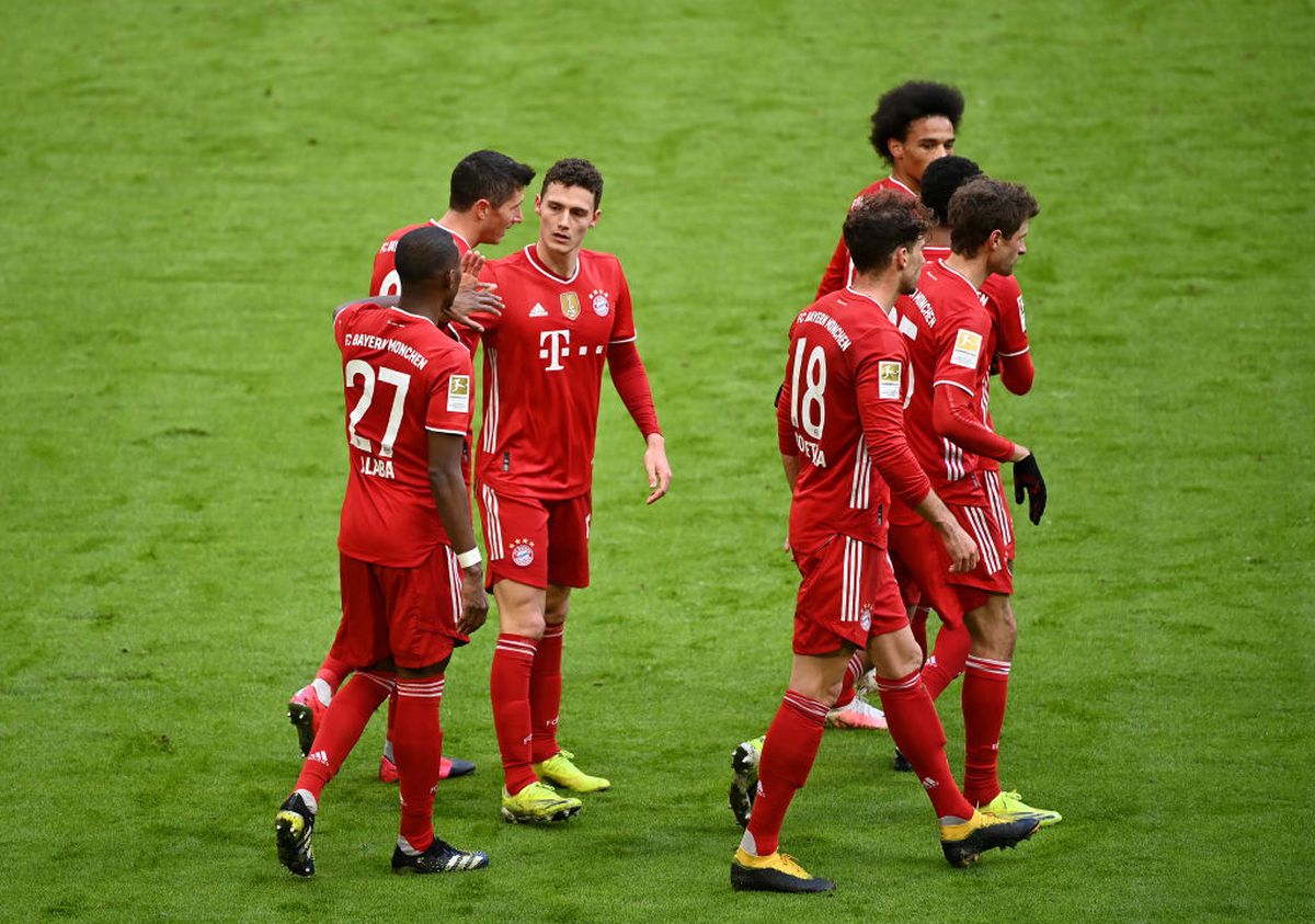 FOTO. Taifunul Bayern » 4-0 la pauză, deși a avut om eliminat la 0-0! Câte goluri a reușit Lewandowski