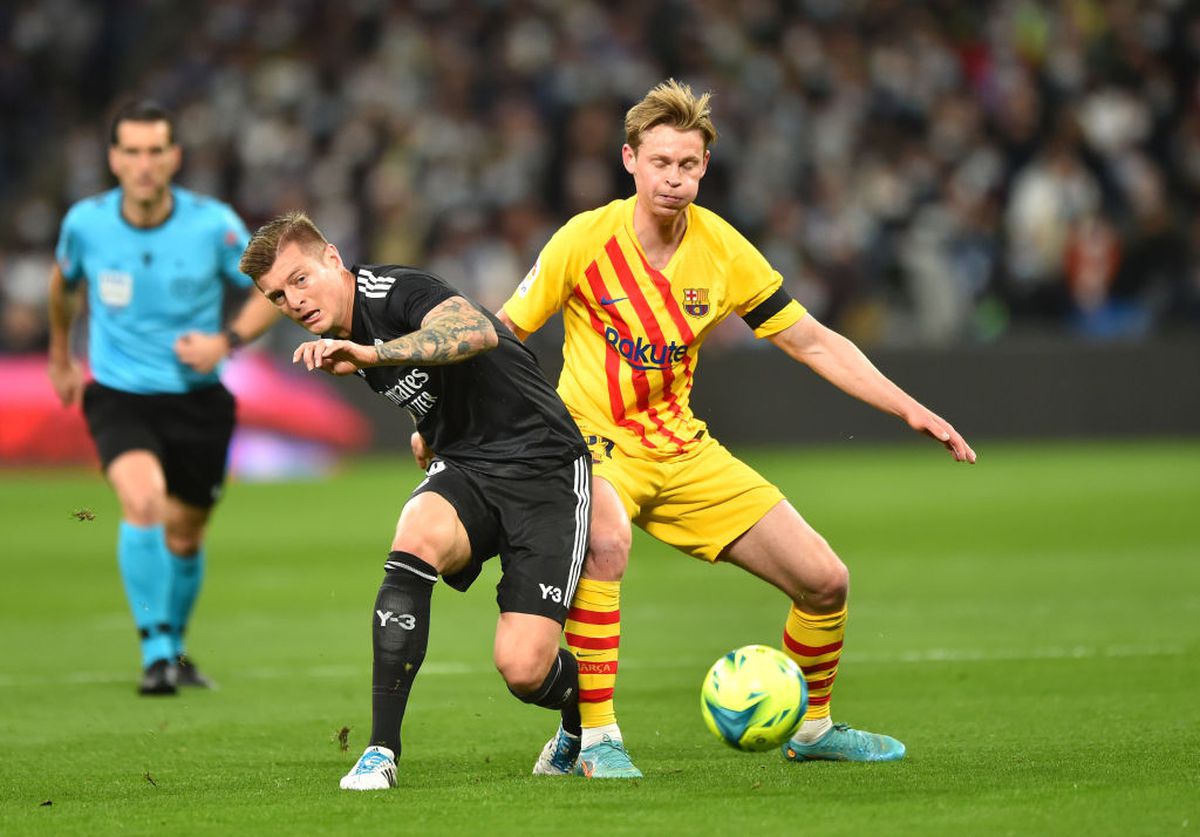 Imaginile bucuriei catalane » Cum au sărbătorit fotbaliștii Barcelonei după victoria fantastică în fața lui Real Madrid