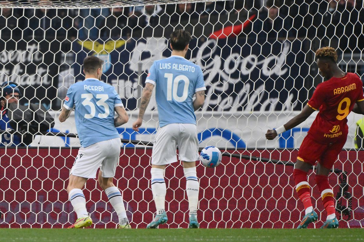 AS Roma - Lazio 3-0, în etapa #30 din Serie A. Gazdele, victorie la scor de neprezentare în derby