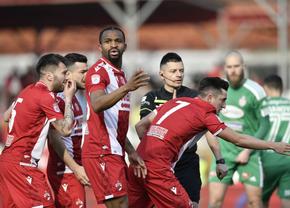 Mutare incredibilă la Dinamo! » Uhrin Jr. l-a trecut fundaș central, după ce 75 de minute jucase atacant