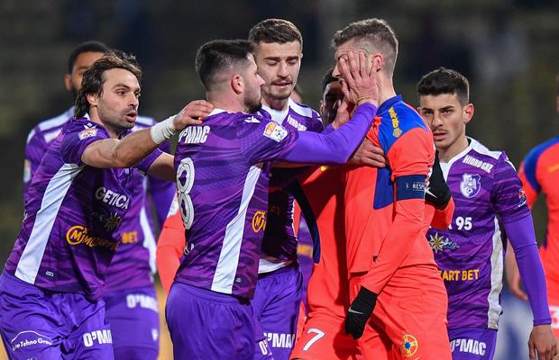 Greșeli grave de arbitraj în FC Argeș - FCSB! Verdictele specialistului la cele 8 faze-cheie analizate