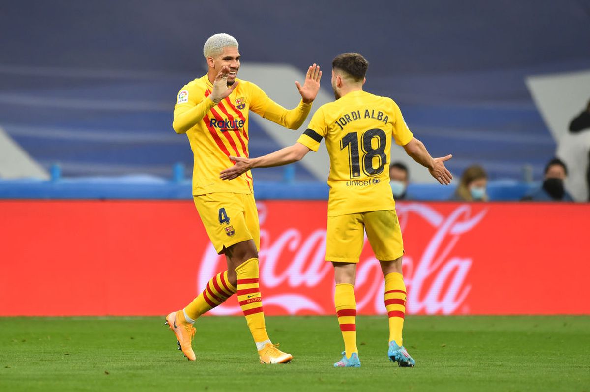 Vinicius, luat peste picior de jucătorul Barcelonei: „Anul viitor ești Balon de Aur!” 