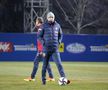 Edi Iordănescu, la primul antrenament // FOTO: FRF