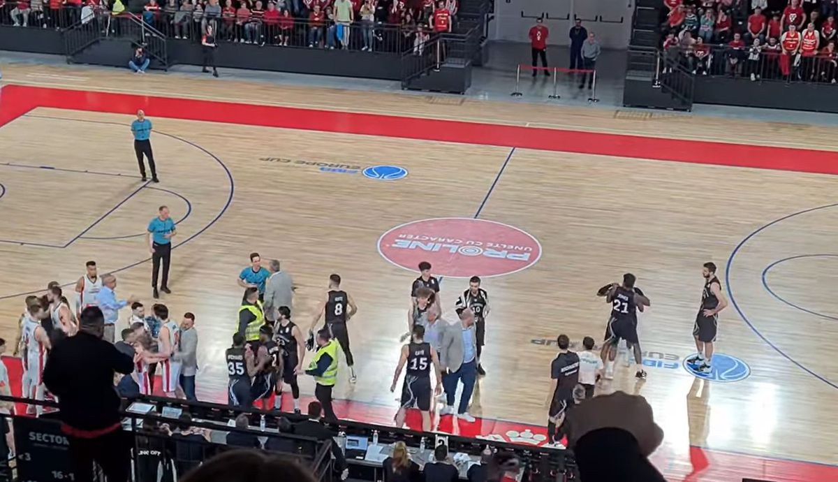 Scandal la CSM Oradea - U-BT Cluj