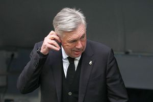 Ancelotti începe ca Dan Petrescu și contestă golul anulat de VAR: „Rămânem cu îndoiala”
