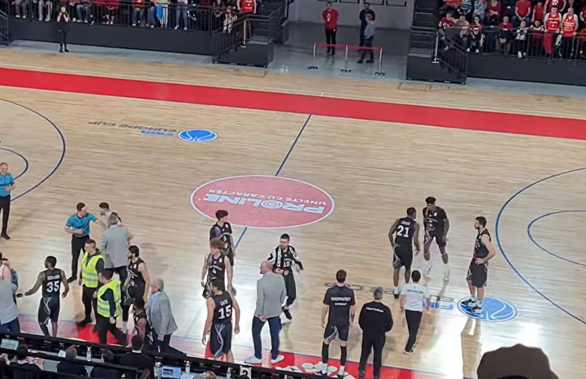 Scandal la CSM Oradea - U-BT Cluj