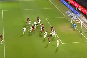 Aici s-a ajuns! 😅 Scene unice în Liga 1 » CFR a reconstituit cu juniorii golul anulat cu Rapid: „Nu e ofsaid! Trimitem imaginile la FRF și CCA!”