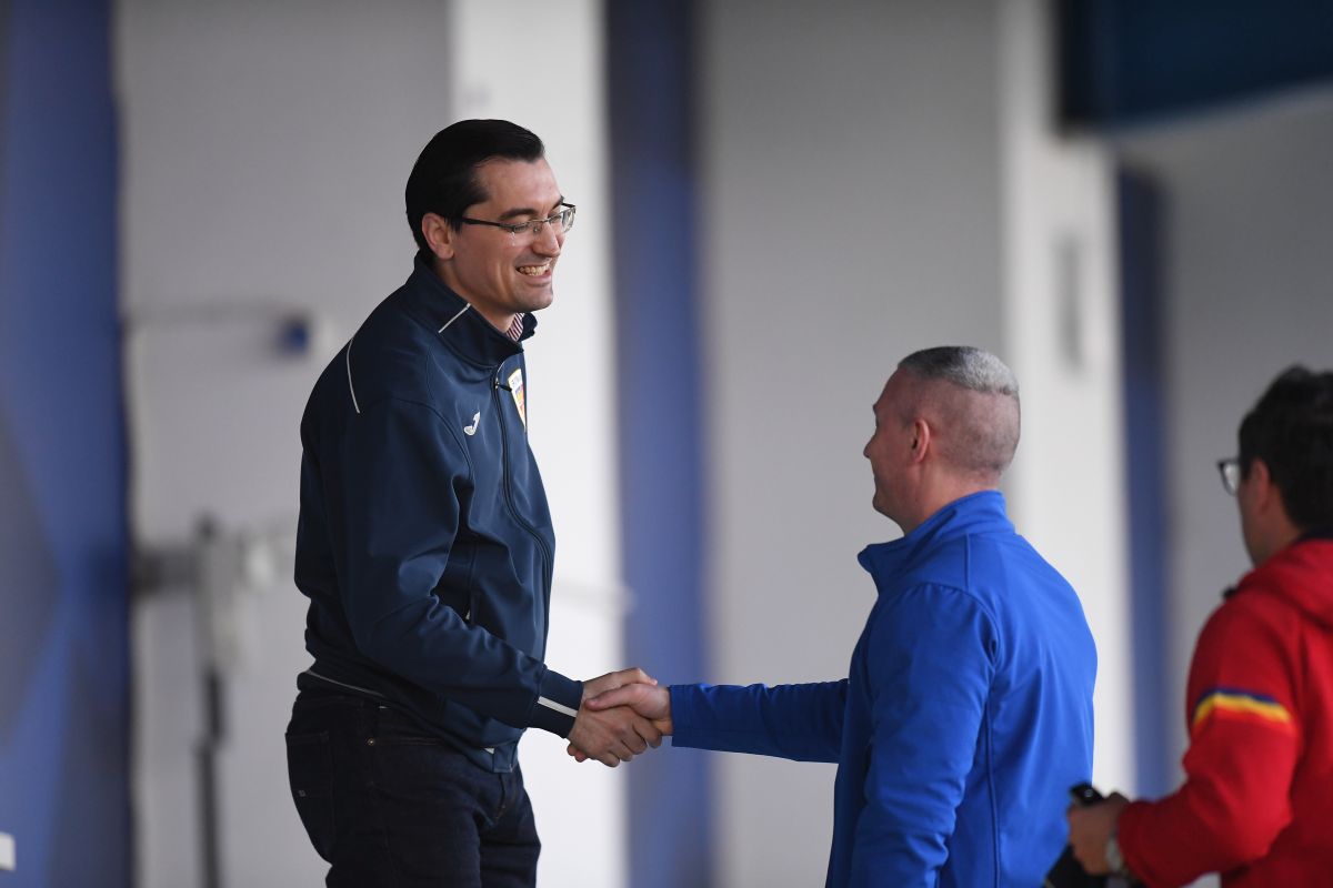 Imagini de la antrenamentul României » Ce „tricolor” a fost ținut aproape de Edi Iordănescu + ce se întâmplă cu Mario Camora