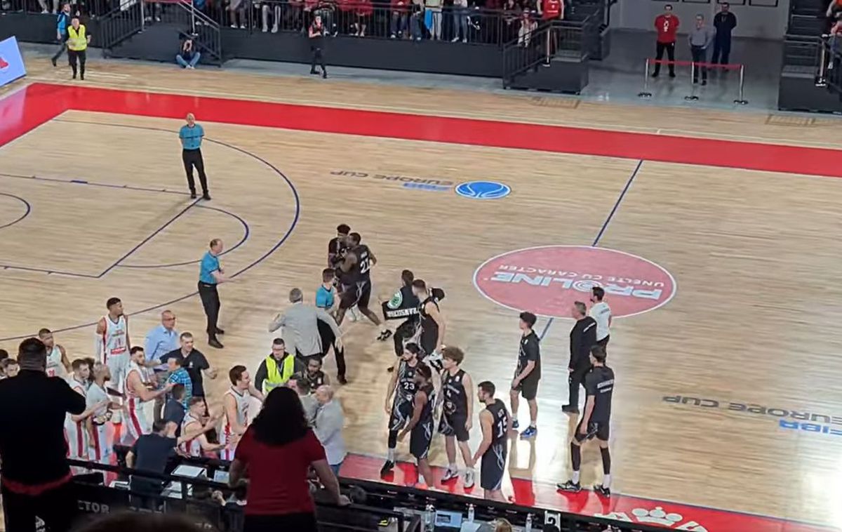 Scandal la CSM Oradea - U-BT Cluj