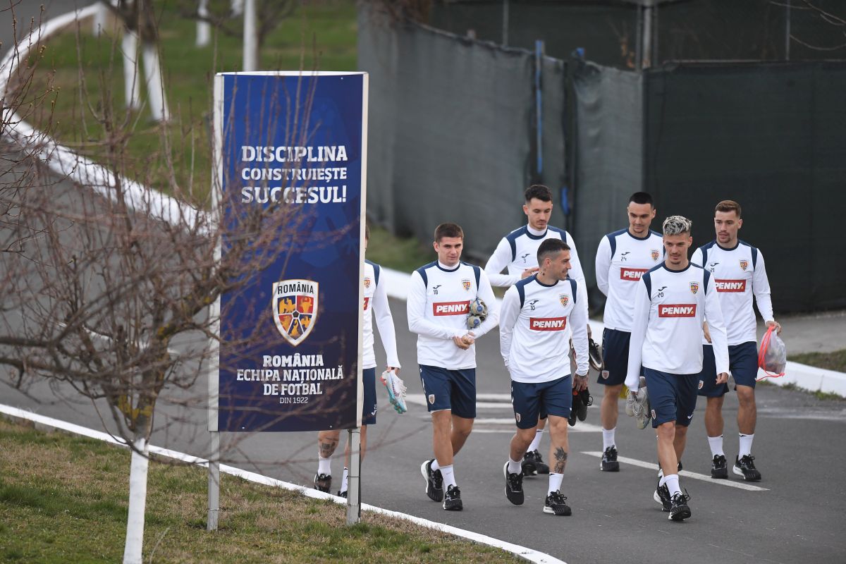 Imagini de la antrenamentul României » Ce „tricolor” a fost ținut aproape de Edi Iordănescu + ce se întâmplă cu Mario Camora