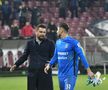 Ce nu s-a văzut la TV în CFR Cluj - Rapid » Un giuleștean a ieșit în lacrimi de pe teren