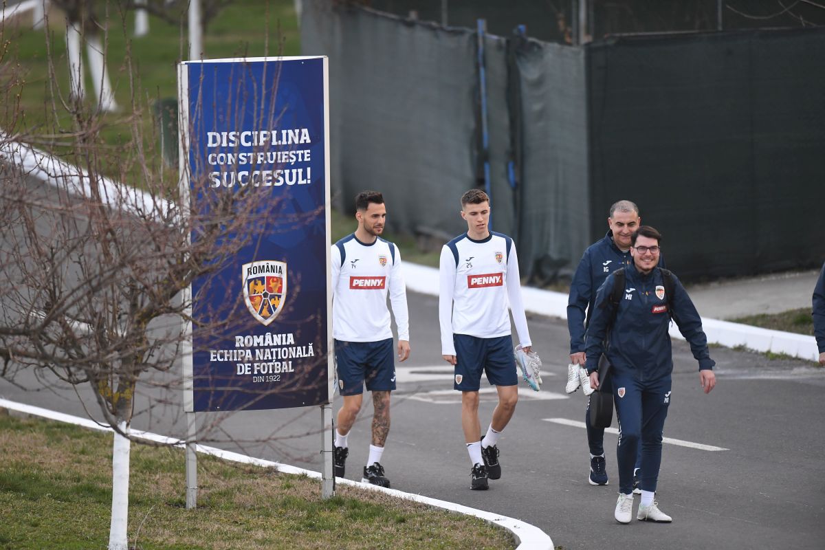 Imagini de la antrenamentul României » Ce „tricolor” a fost ținut aproape de Edi Iordănescu + ce se întâmplă cu Mario Camora