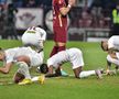 Ce nu s-a văzut la TV în CFR Cluj - Rapid » Un giuleștean a ieșit în lacrimi de pe teren