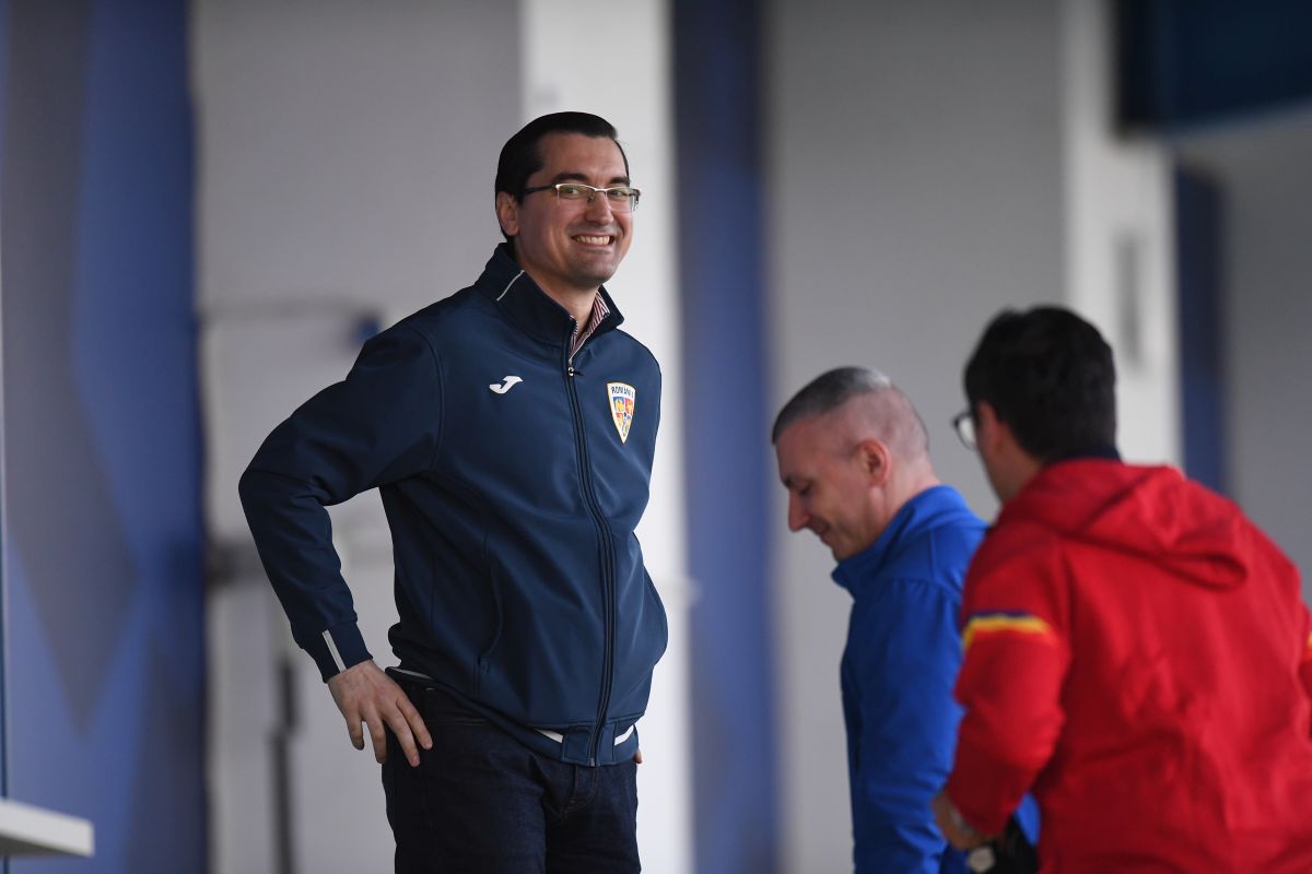 Imagini de la antrenamentul României » Ce „tricolor” a fost ținut aproape de Edi Iordănescu + ce se întâmplă cu Mario Camora