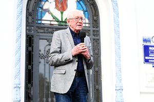Legendă la ambele echipe, un fost mare jucător prefațează pentru Gazeta duelul de tradiție din Liga 1: „Regret că au ajuns în situația asta, dar văd o schimbare”