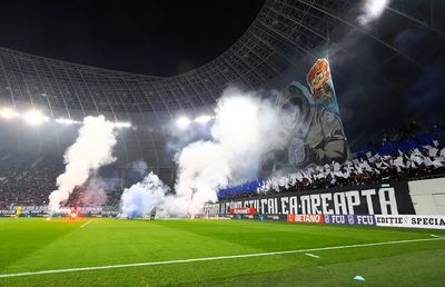 Ultrașii unei echipe de Superliga, protest după ultimele arestări