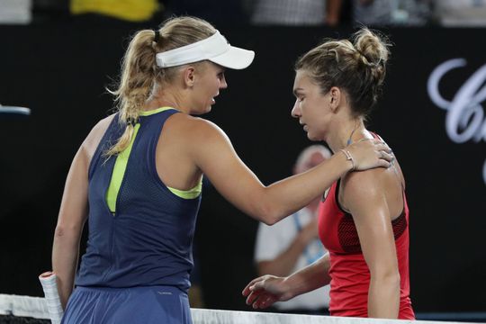 Caroline Wozniacki contestă prezența Simonei Halep la Miami. Foto: Imago