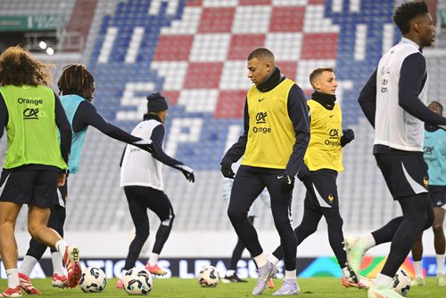 Kylian Mbappe s-a antrenat la Split pentru meciul de diseară / Foto: Imago