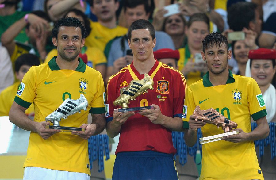 Torres (gheata de aur), Fred (gheata de argint) și Neymar (gheata de bronz) - Cupa Confederațiilor 2013 „Ca portar, mi-am rupt dinții. Mama m-a trecut în atac” » Vârful îndrăgostit de Atletico Madrid a răvășit Premier League, a fost făcut „trădător”, „flop” și erou al marilor finale