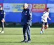 Imagini de la antrenamentul oficial al României dinaintea partidei cu Bosnia » Ce a făcut Mircea Lucescu timp de 15 minute
