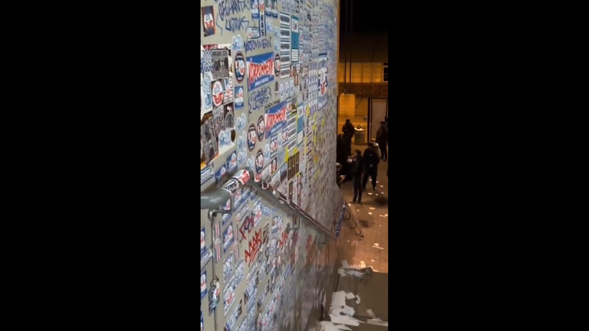 Dezastru! Fanii au lăsat PRĂPĂD în urma lor la meciul din Germania » Daune de 50.000 de euro