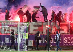 Noua modă la unguri » Ce primește fiecare spectator la meciurile echipei din prima ligă + Reacții geniale: „Doar asta mai lipsește”