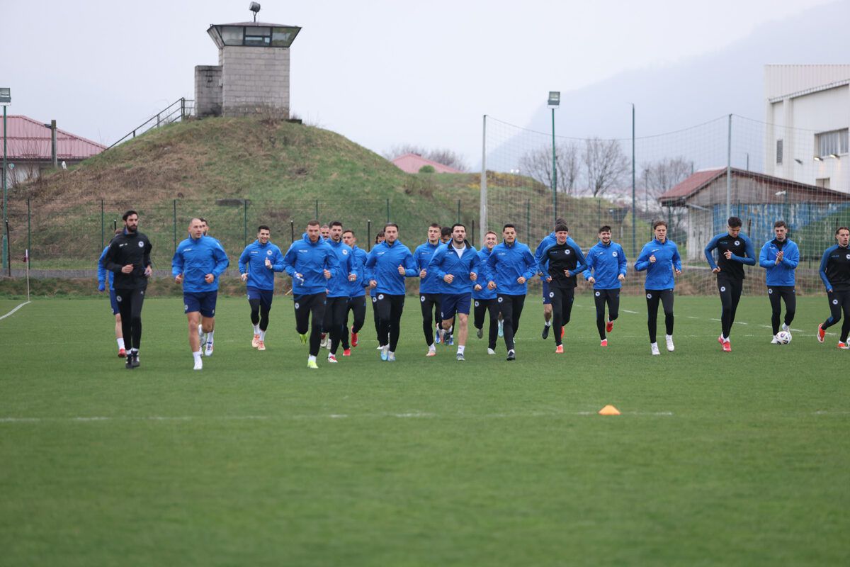 Cum au apărut jucătorii Bosniei la antrenament
