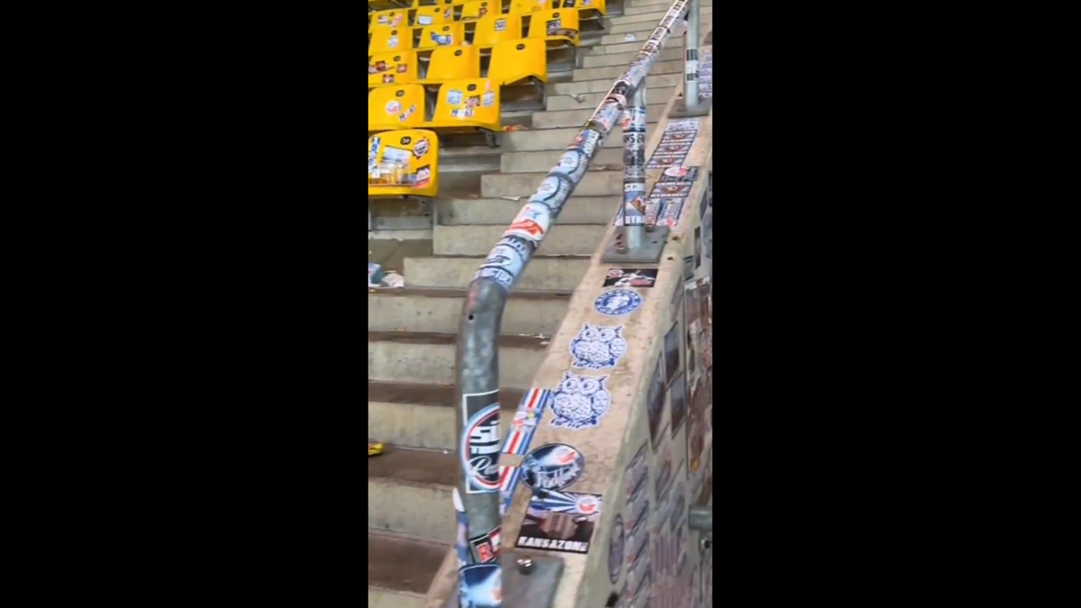 Dezastru! Fanii au lăsat PRĂPĂD în urma lor la meciul din Germania » Daune de 50.000 de euro