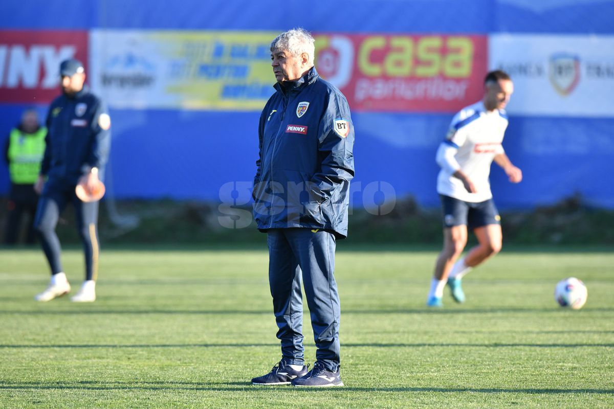 Imagini de la antrenamentul oficial al României dinaintea partidei cu Bosnia » Ce a făcut Mircea Lucescu timp de 15 minute