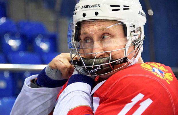 The Guardian, după întâlnirea dintre Putin și Trump: „Diplomație prin hocheiul pe gheață”