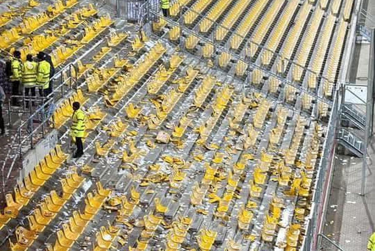 Dezastru! Fanii au lăsat PRĂPĂD în urma lor la meciul din Germania » Daune de 50.000 de euro