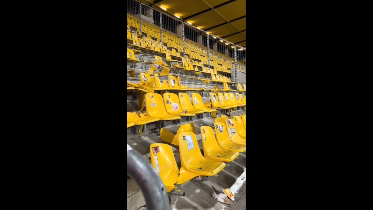 Dezastru! Fanii au lăsat PRĂPĂD în urma lor la meciul din Germania » Daune de 50.000 de euro