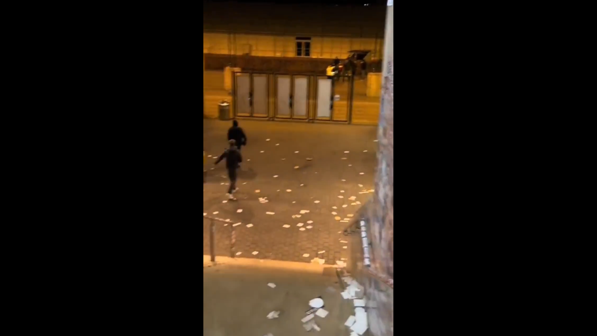 Dezastru! Fanii au lăsat PRĂPĂD în urma lor la meciul din Germania » Daune de 50.000 de euro