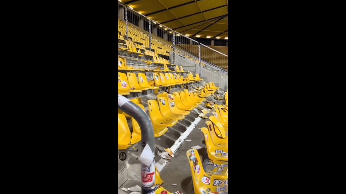 Dezastru! Fanii au lăsat PRĂPĂD în urma lor la meciul din Germania » Daune de 50.000 de euro