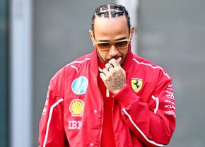 Lewis Hamilton, luat tare la scurt timp de la debutul la Ferrari: „Leclerc era în fața lui cu un spoiler rupt!”