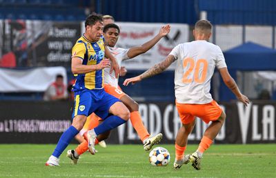 Final în Metaloglobus - Petrolul » Încă un rezultat imens reușit de ultima clasată