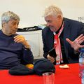 Mircea Lucescu și Ioan Andone au discutat în pauza meciului dintre Dinamo și Universitatea Craiova, de pe Arena Națională. Foto: GSP.RO