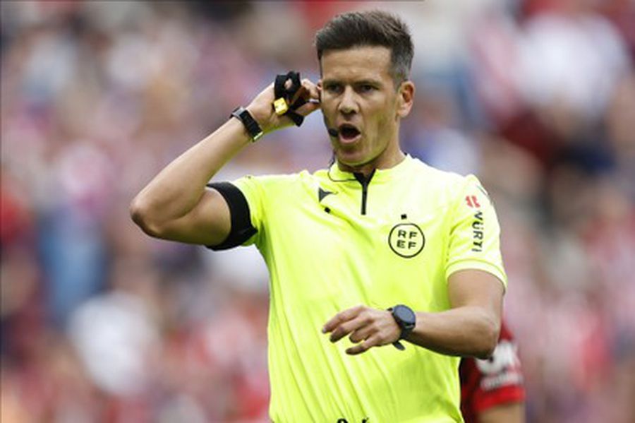 Un arbitru spaniol în activitate acuză Real Madrid de presiune: „Din cauza asta m-au suspendat”