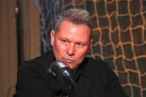 „2 la 1” cu Thomas Neubert: „Mi-a zis să transform jucătorii în mașinării!”