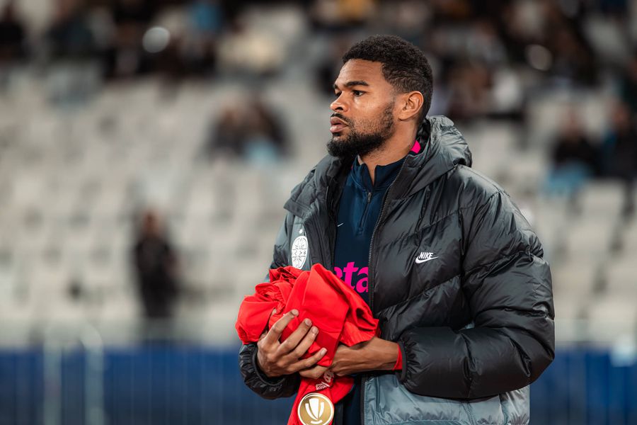 Mitriță și Edjouma, show în meciul direct din China