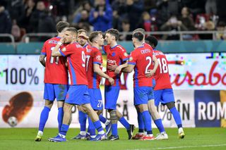 Un șut cadrat, un gol, locul 1 în play-out » FCSB-ul lui Rădoi n-a impresionat cu UTA, dar și-a făcut treaba! Noul clasament