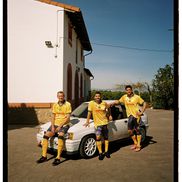 Gică Craioveanu a prezentat noul echipament al lui Villarreal / foto: villarrealcf.es