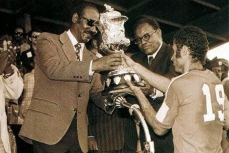 Foto: thecable.ng Cerere-șoc! » Inspirată de victoria Marocului, Guineea vrea trofeul câștigat de un român în urmă cu 50 de ani!