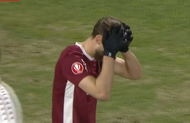 Alibek Aliev a oferit ratarea play-off-ului » Din 4 metri și cu poarta goală, a cruțat-o pe Rapid!