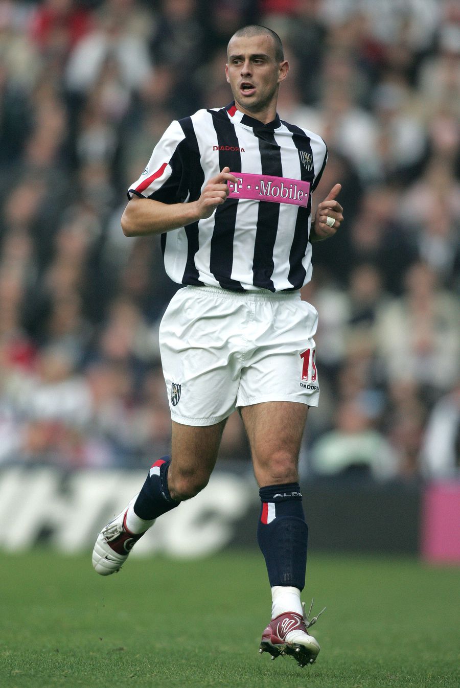 Fost jucător din Premier League, reținut pentru trafic de droguri