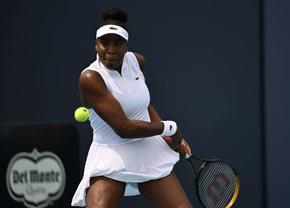 A învins-o pe Venus Williams și apoi i-a mărturisit că are un poster cu ea pe perete: „E extraordinară, fenomenală”
