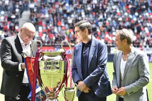 „M-a scuipat și m-a înjurat!” » Conflict violent cu o legendă a fotbalului mondial: „Mi-a dat un pumn de a trebuit să fac raze”