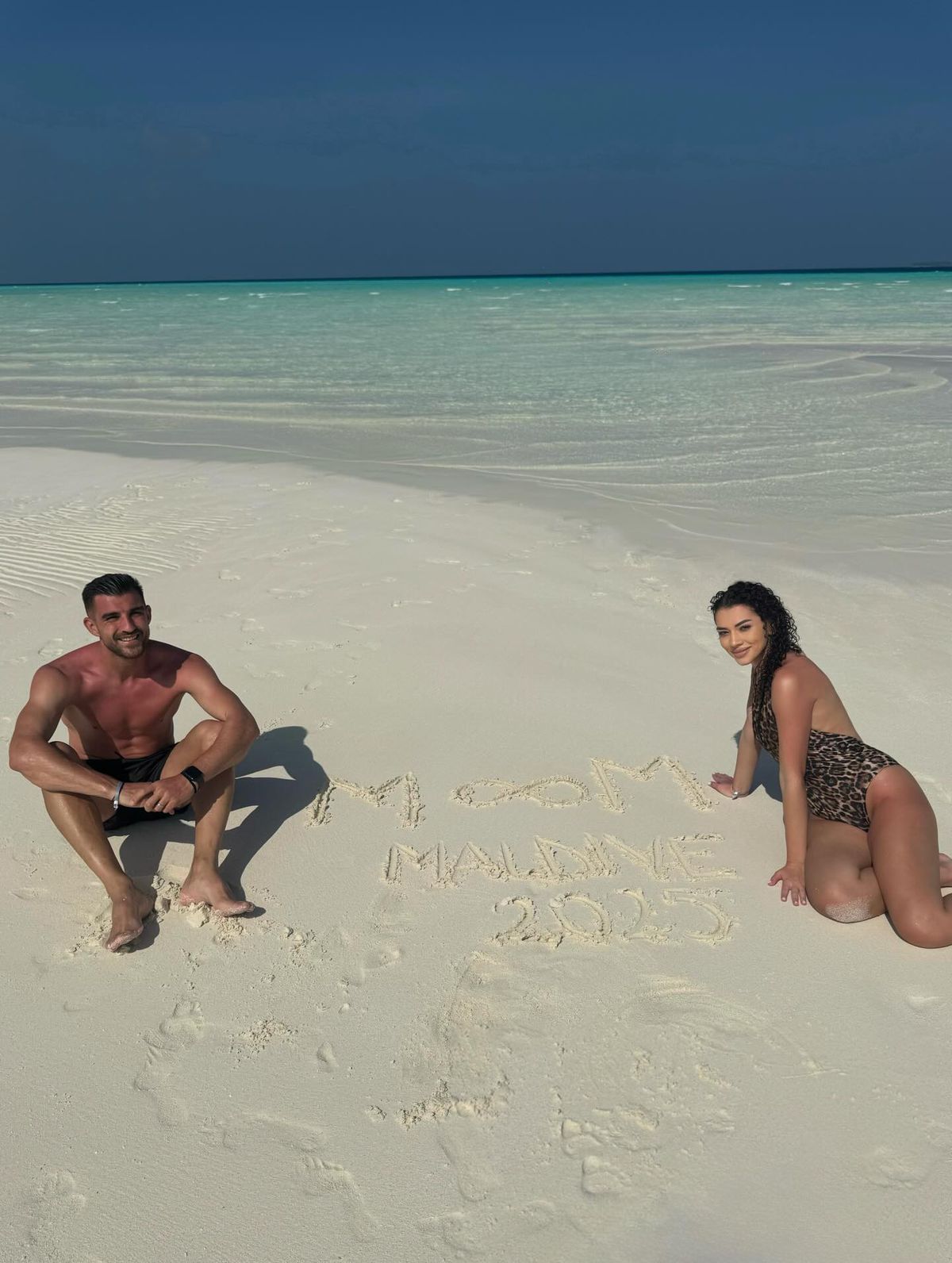 Cine este partenera lui Marius Coman: „O potrivire făcută în rai” + Ce a postat soția lui imediat după convocarea neașteptată